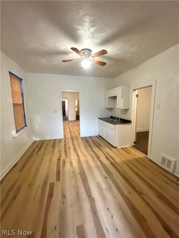 3302 W 48th Street Cleveland OH 44102