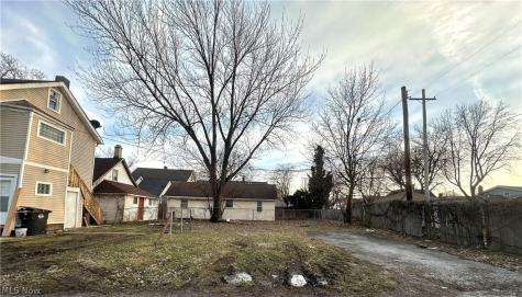 3302 W 48th Street Cleveland OH 44102