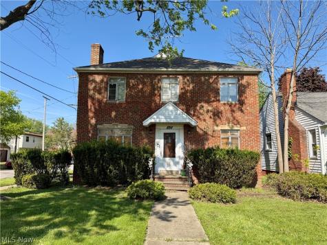 1166 E 176th Street Cleveland OH 44119