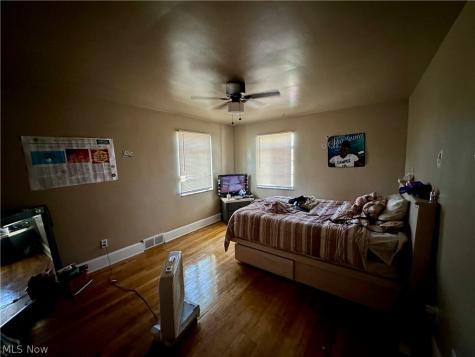 1166 E 176th Street Cleveland OH 44119