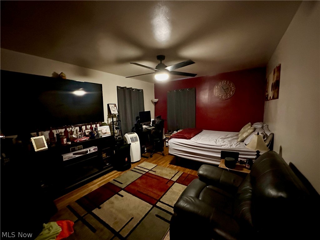 1166 E 176th Street Cleveland OH 44119