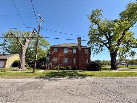 1166 E 176th Street Cleveland OH 44119