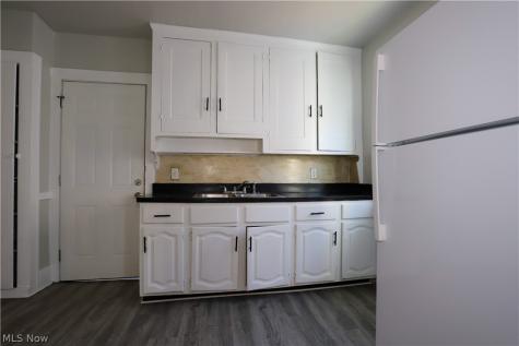 14308 Edgewood Avenue Cleveland OH 44128