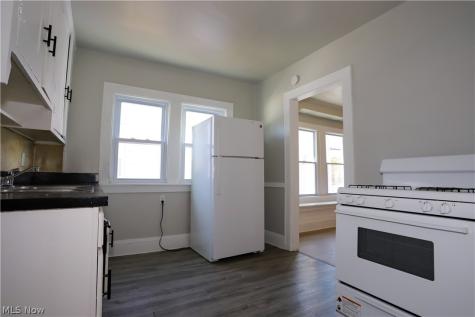 14308 Edgewood Avenue Cleveland OH 44128