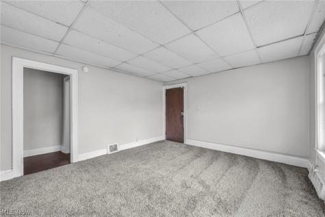 4225 W 22nd Street Cleveland OH 44109