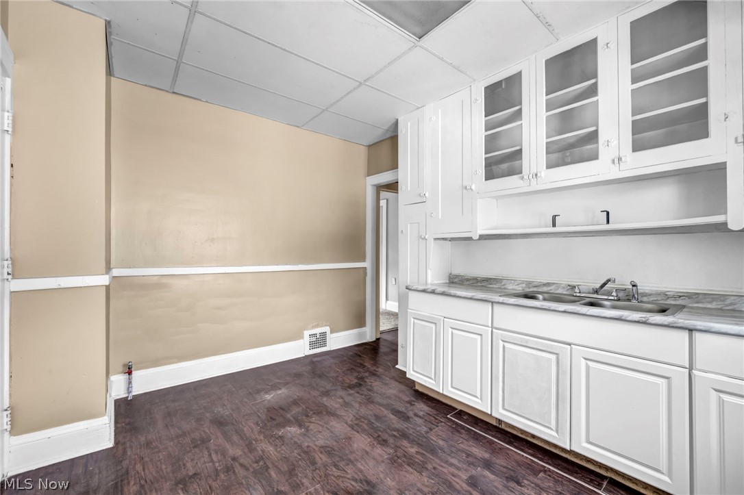 4225 W 22nd Street Cleveland OH 44109