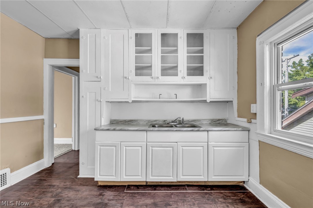 4225 W 22nd Street Cleveland OH 44109