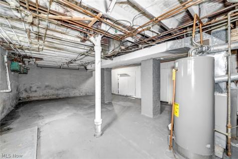 4225 W 22nd Street Cleveland OH 44109