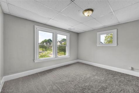 4225 W 22nd Street Cleveland OH 44109