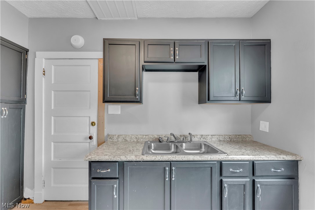 14009 Scioto Avenue East Cleveland OH 44112