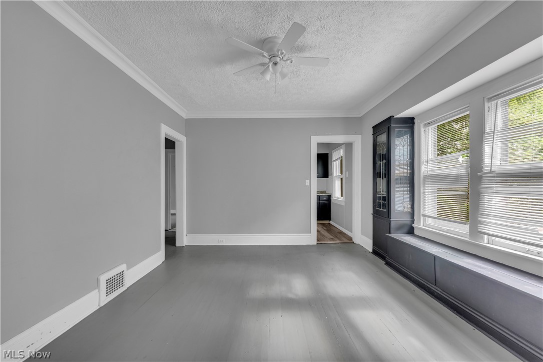 14009 Scioto Avenue East Cleveland OH 44112
