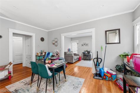 2313 Grandview Avenue Cleveland Heights OH 44106