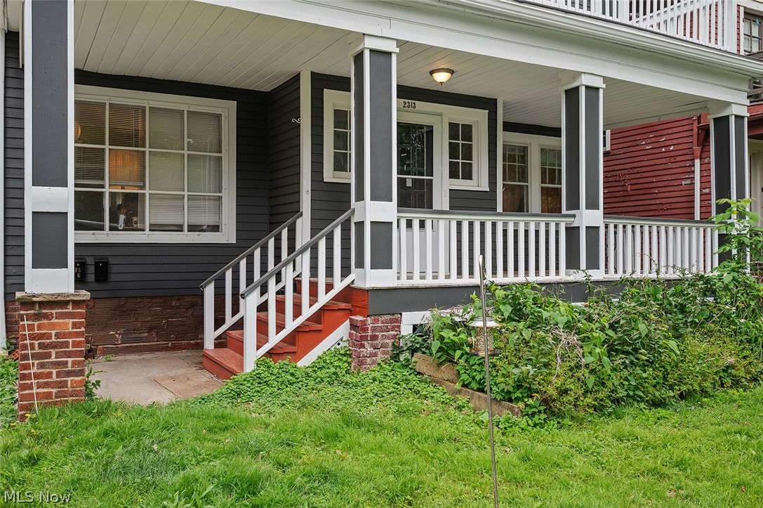 2313 Grandview Avenue Cleveland Heights OH 44106