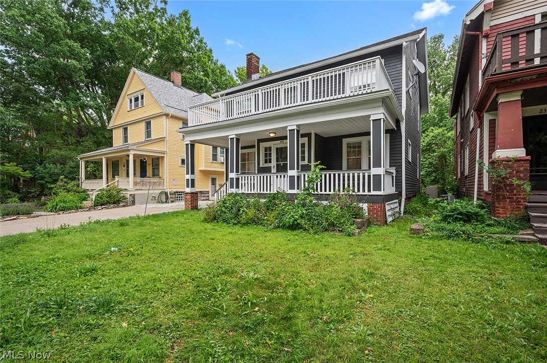2313 Grandview Avenue Cleveland Heights OH 44106
