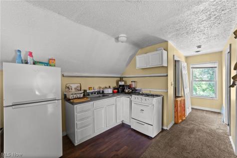 8604 Willard Avenue Cleveland OH 44102