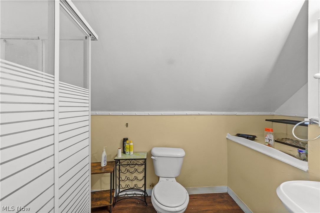 8604 Willard Avenue Cleveland OH 44102