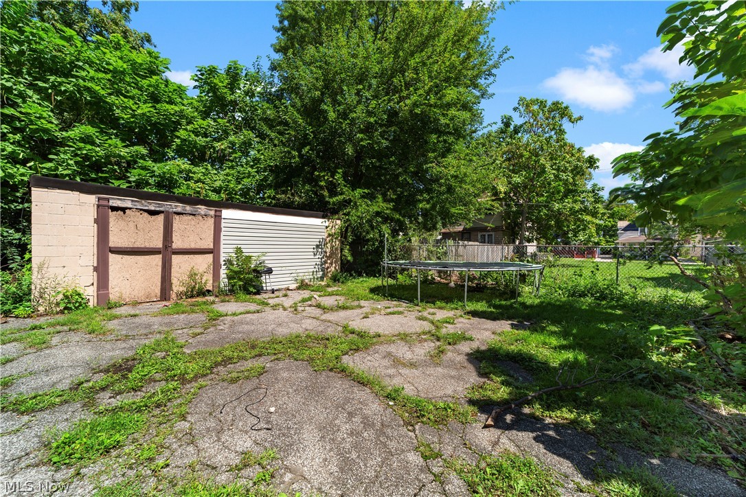 8604 Willard Avenue Cleveland OH 44102