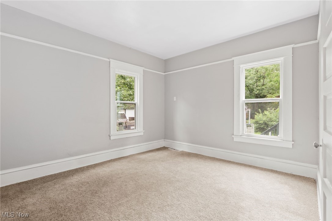 7608 Lawnview Avenue Cleveland OH 44103