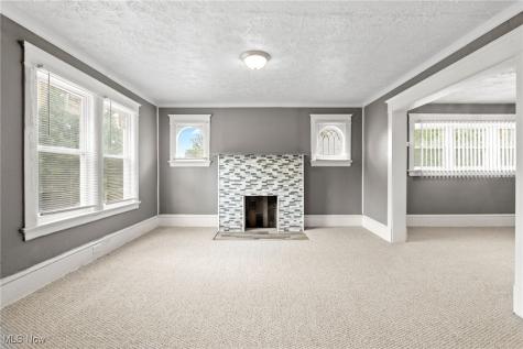 7608 Lawnview Avenue Cleveland OH 44103