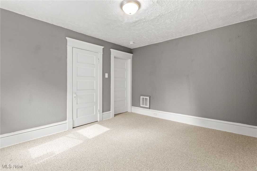 7608 Lawnview Avenue Cleveland OH 44103