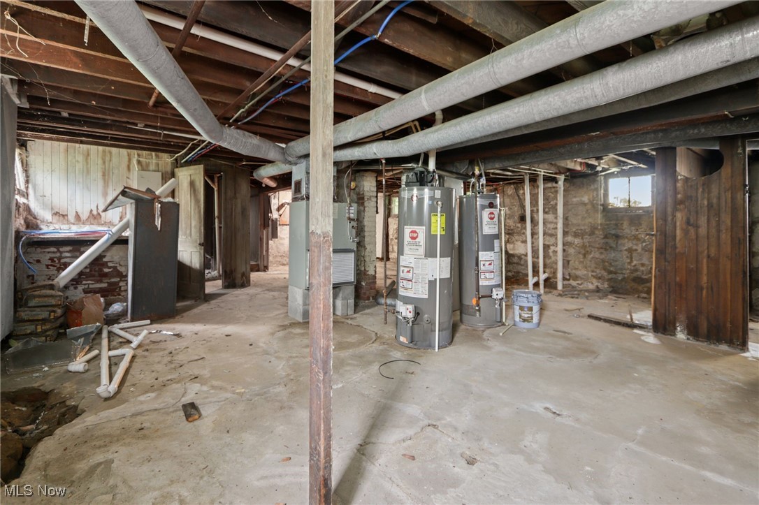 7608 Lawnview Avenue Cleveland OH 44103