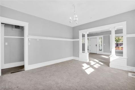7608 Lawnview Avenue Cleveland OH 44103