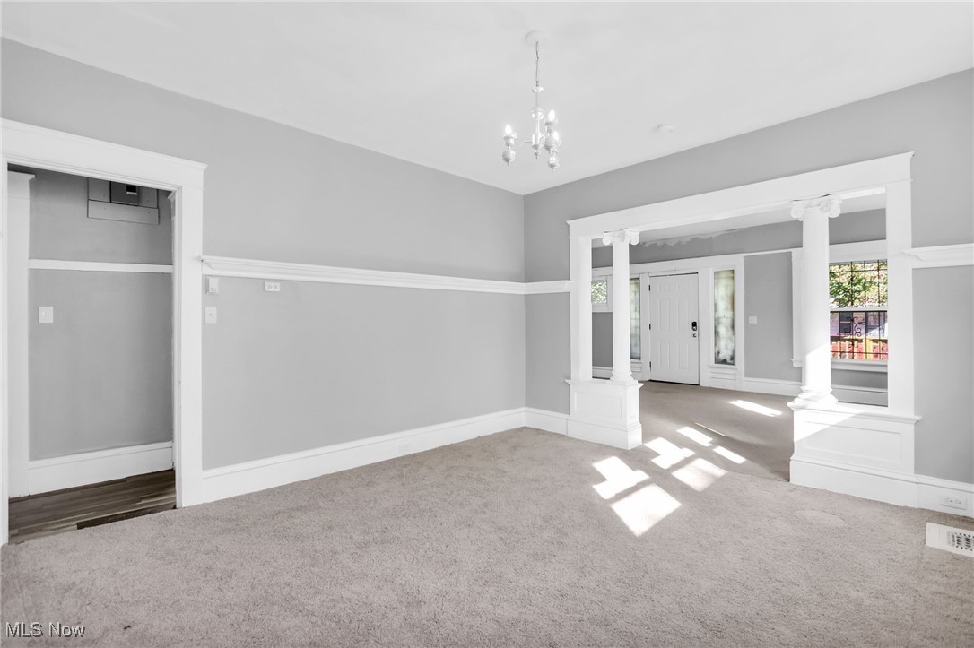 7608 Lawnview Avenue Cleveland OH 44103