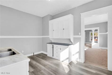 7608 Lawnview Avenue Cleveland OH 44103