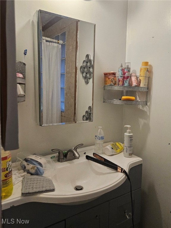 15416 Saranac Road Cleveland OH 44110