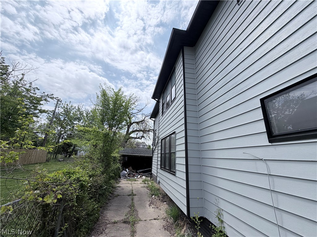 13508 Mann Avenue East Cleveland OH 44112