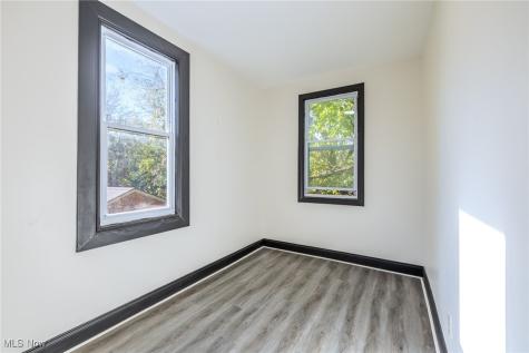 1168 Norwood Road Cleveland OH 44103