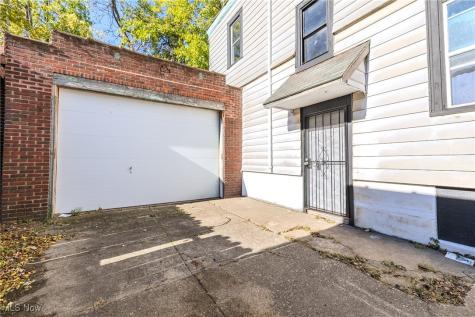 1168 Norwood Road Cleveland OH 44103