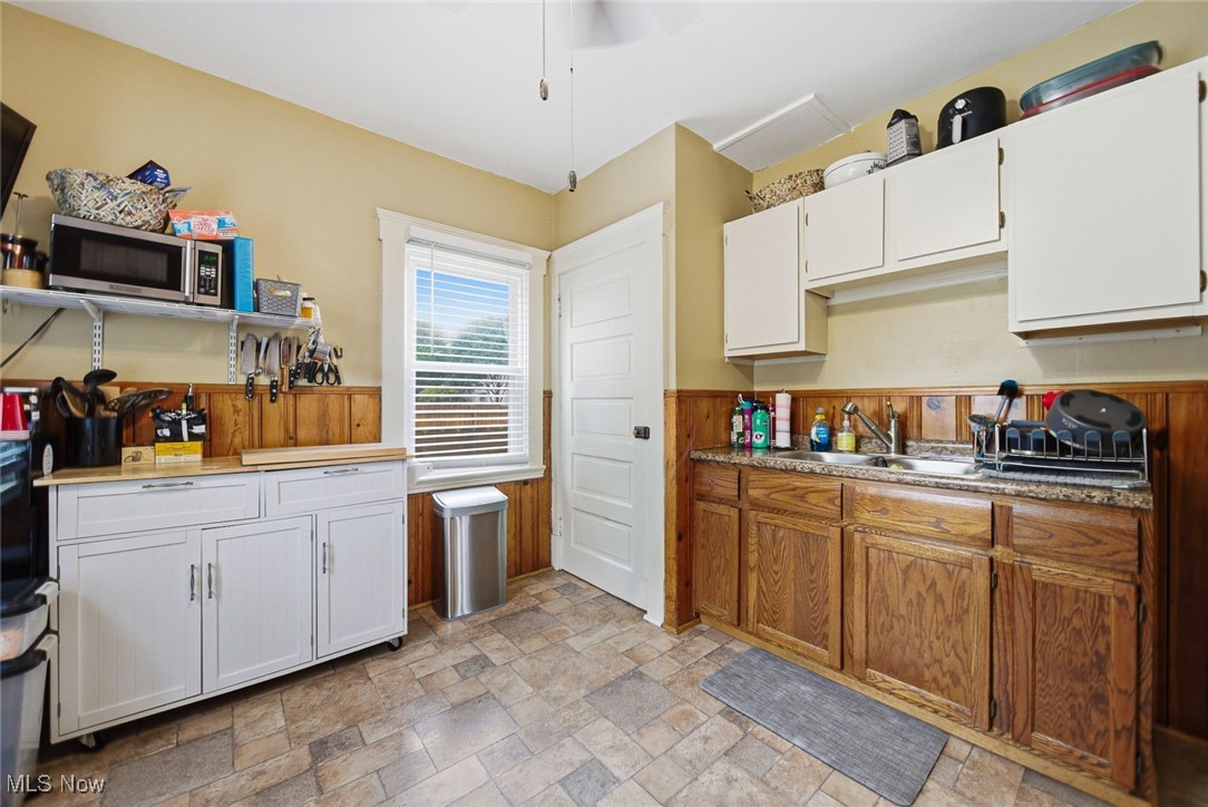 2147 W 11th Street Cleveland OH 44113