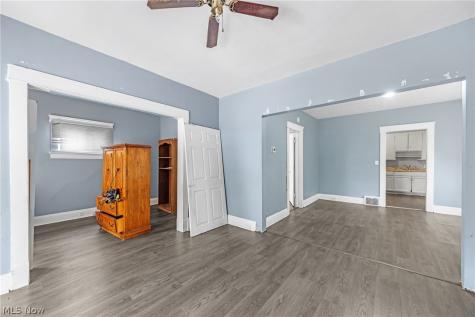 2231 W 105th Street Cleveland OH 44102