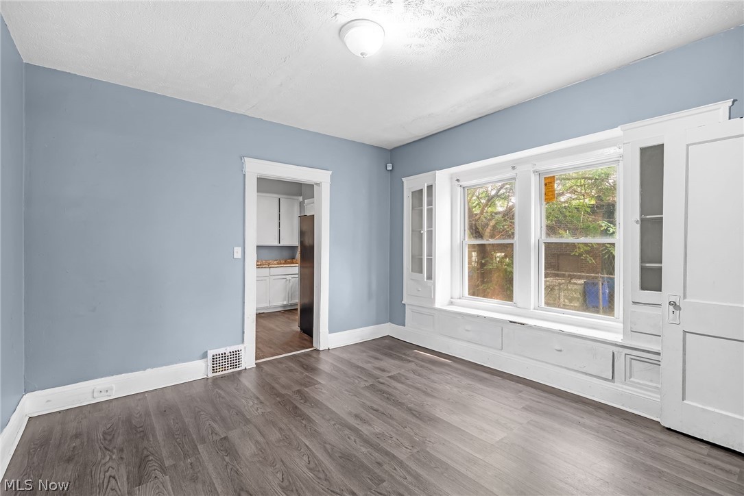 2231 W 105th Street Cleveland OH 44102