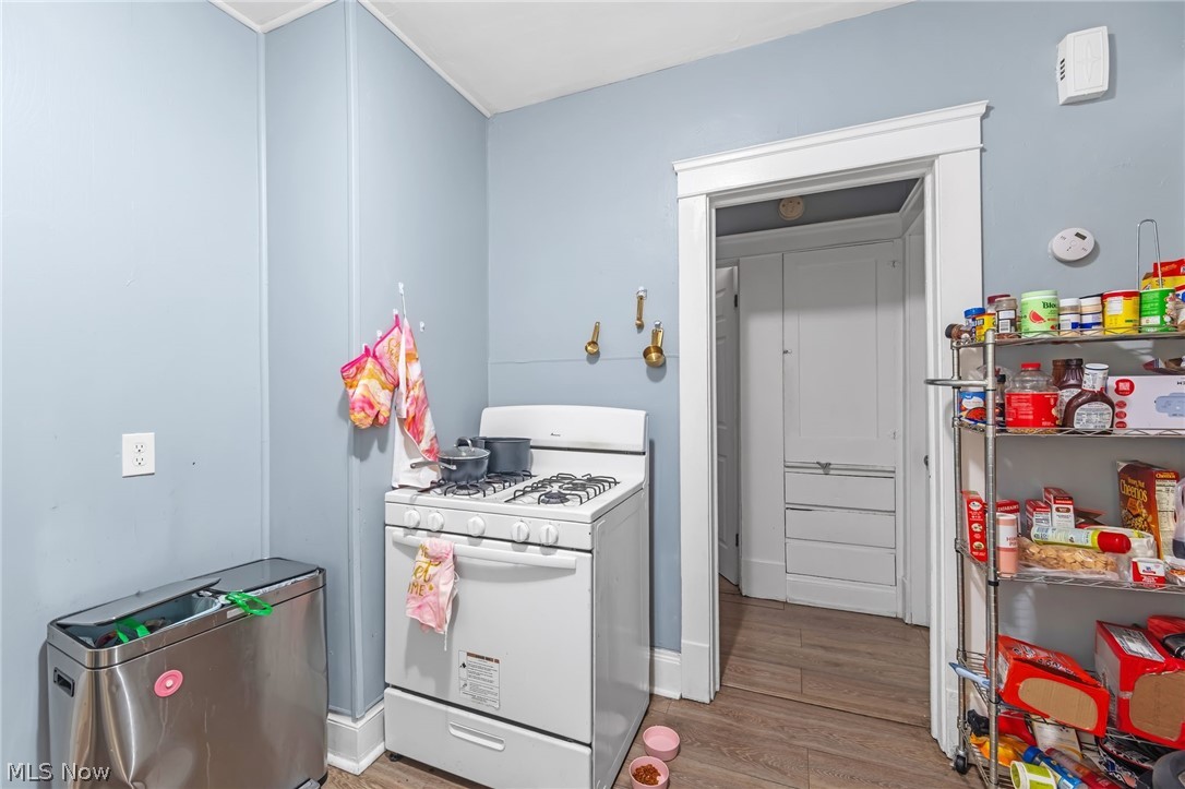2231 W 105th Street Cleveland OH 44102