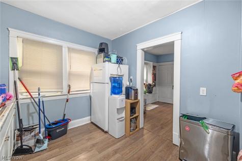 2231 W 105th Street Cleveland OH 44102