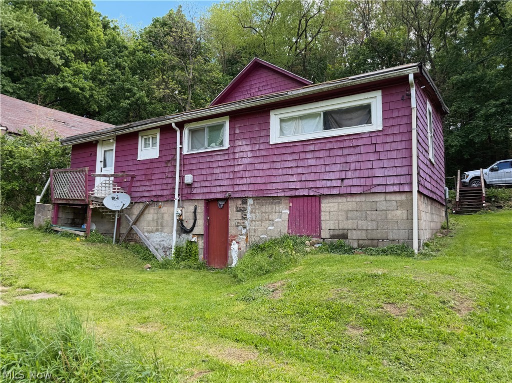 1921 Smithfield Street East Liverpool OH 43920