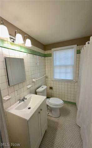 19627 Winslow Road Shaker Heights OH 44122