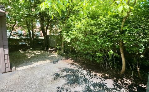 19627 Winslow Road Shaker Heights OH 44122
