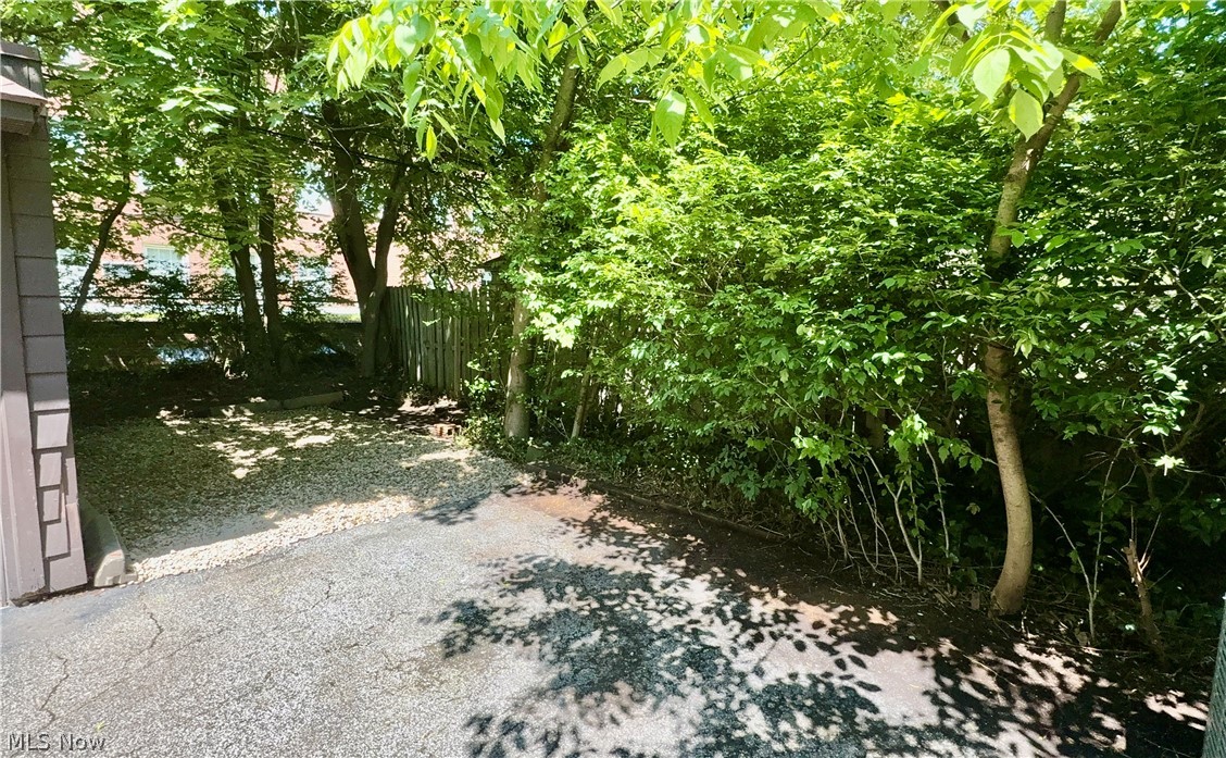 19627 Winslow Road Shaker Heights OH 44122