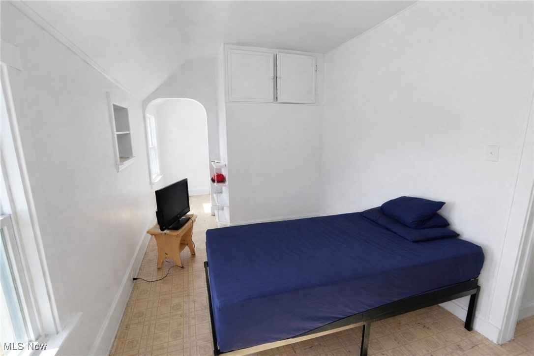 3716 E 50th Street Cleveland OH 44105