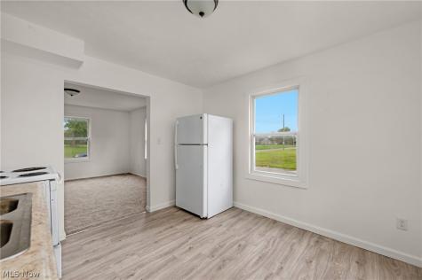 848-854 N Central Drive Lorain OH 44052
