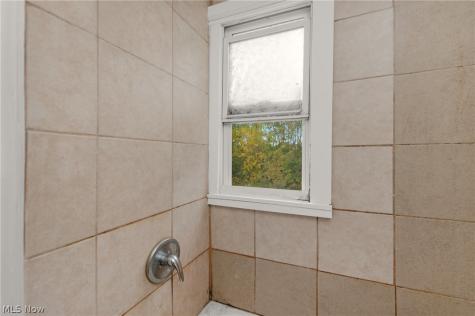 848-854 N Central Drive Lorain OH 44052