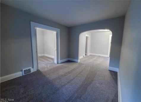 3747 W 47th Place Cleveland OH 44102