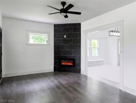 12005 Shadeland Avenue Cleveland OH 44108