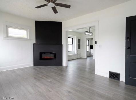12005 Shadeland Avenue Cleveland OH 44108