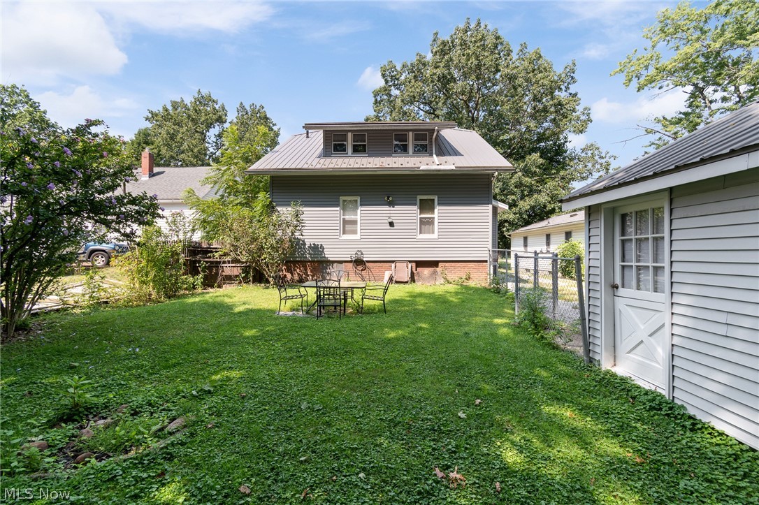 223 Hawk Avenue Akron OH 44312