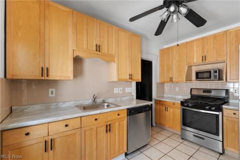 1259 Donald Avenue Lakewood OH 44107
