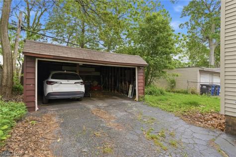 1259 Donald Avenue Lakewood OH 44107